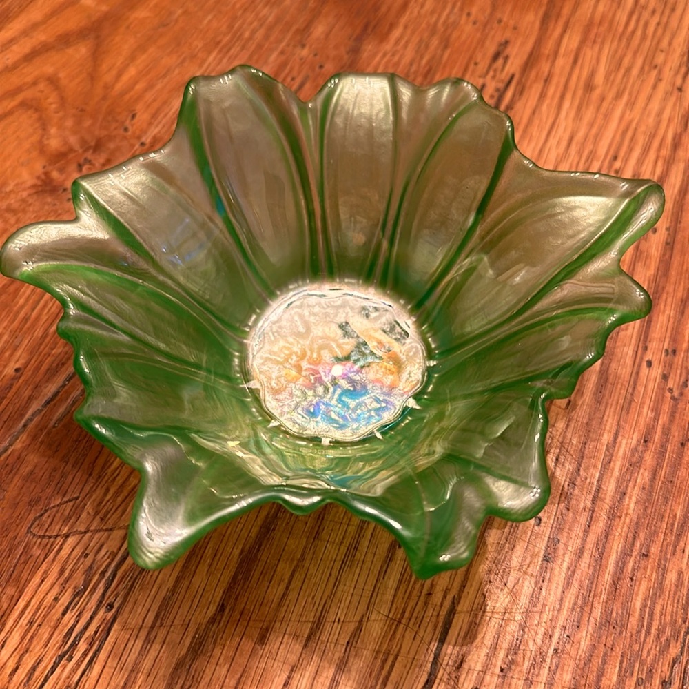AKCAM Turkish Incandescent Green Floral Hand Blown Art Glass Bowl